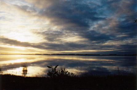 Do the gospels contain a critique of Greek philosophy?